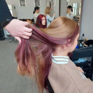 koloryzacja włosów