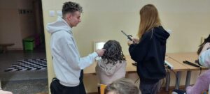 dzień kobiet u fryzjerów