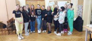 dzień kobiet u fryzjerów