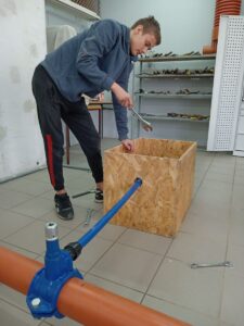 praktyki u monterów