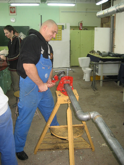 monter instalacji sanitarnych