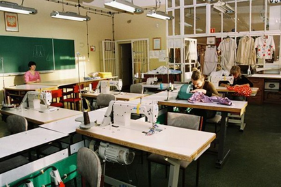 w pracowni krawiectwa